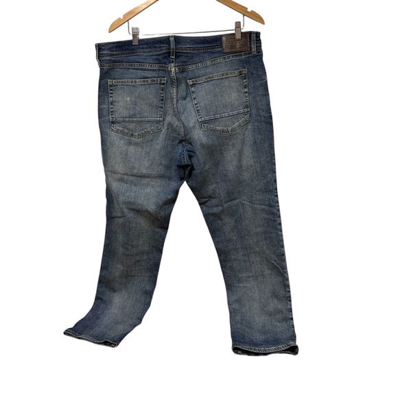 Blue‎ Relaxed Fit Jeans with Vintage Wash - Picture 2 of 11